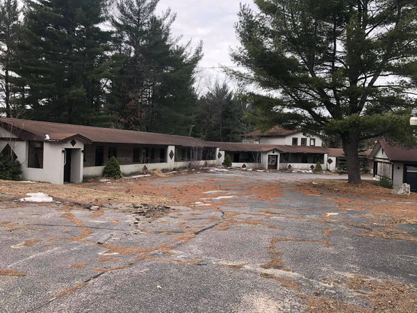 Hospitality House Motel (Marshall Motel) - From Steven Gauld On Facebook (newer photo)
